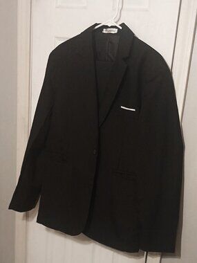Tuanyuan Men 2 Piece 1 Button Black Suit   42R